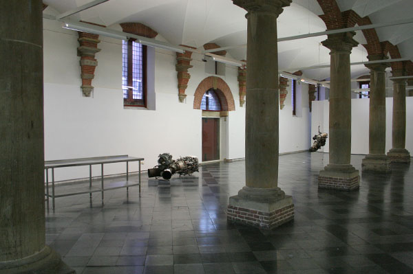 Roger Hiorns overzicht