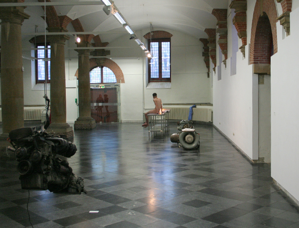 Roger Hiorns overzicht