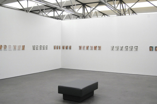 Roni Horn - You Are the Weather - fotografie op aluminium (overzicht)