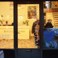 Het gebeurt zelden, om een onbenoembare rotzooi als goede kunst te presenteren. Jasper Griepink (1988), Toine Klaassen (1973) en P L (1988) doen dat nu in Roodkapje onder de naam Golden Potato Power. Jeroen Bosch noemde [&hellip;]