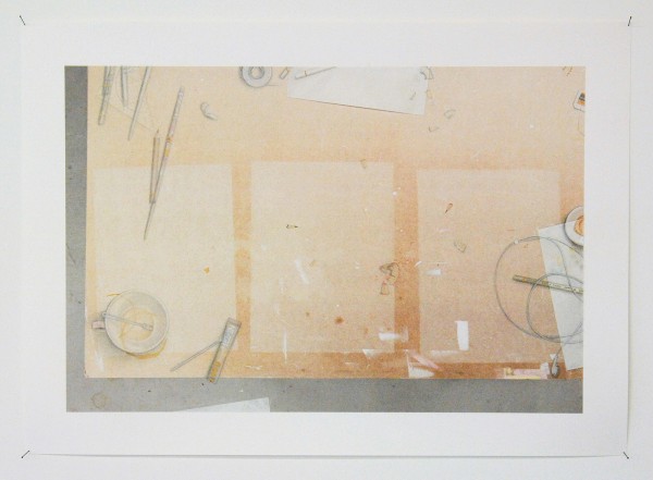 Rosa Everts - Zonder Titel (Atelier II) - 40x60cm Potlood, acrylverf en transparant papier op fotoprint op papier