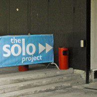 Naast al het geweld van de grote beurzen, is er ook een side-beurs met een heel andere aanpak. Op The Solo Project tonen slechts 30 galeries maximaal 2 kunstenaars. In de [&hellip;]