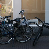 In Groot Britannie kun je zelf je postcode kunt kiezen om mee te doen aan de postcode loterij. Oftewel, als jij de postcode van het koninklijke paleis wilt in Londen [&hellip;]