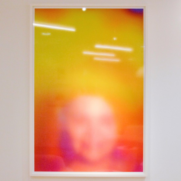 Susan Hiller - Hommage to Marcel Duchamp; Aura (Pink Woman) - 188x127cm Digitale Cprint op dibond, 2011