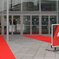 Een museum, maar dan een waar alles te koop is. Daarnaast is het een museum waar eens niet iedere keer de bekende topstukken hangen om de toeristen te behagen maar [&hellip;]