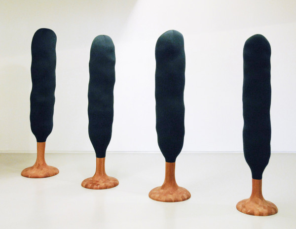 Tom Claassen - Bomen - Kersenhout, polyester en textiel