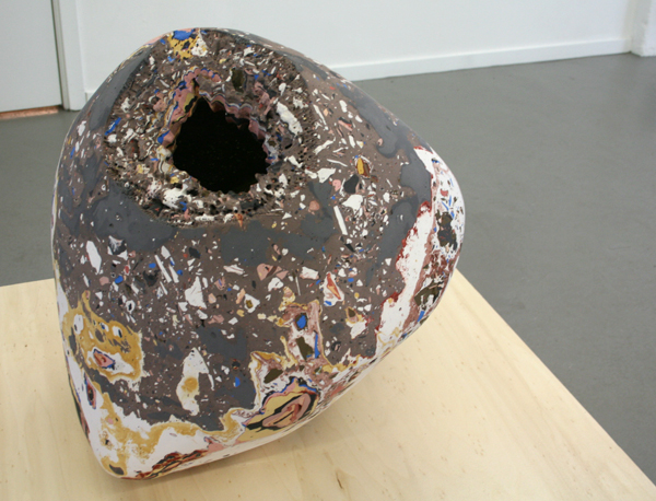 V&B - Early Example of a Adult God - 80x90x110cm Diverse materialen V&B - Early Example of a Adult God - 80x90x110cm Diverse materialen