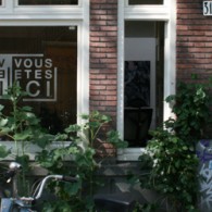 Ik heb veel respect voor kunstenaars die ineens besluiten iets anders te doen. Ze zijn bekend geworden met iets, maar in plaats van dat uit te melken gaan ze gewoon [&hellip;]