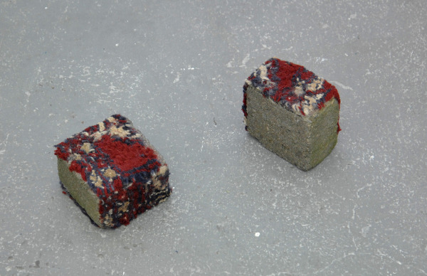 Zeli Bauwens - Carpet Stones