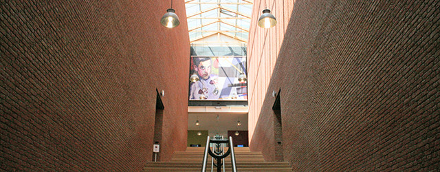 Gisteren was ik in Maastricht, op bezoek bij bekende die momenteel op het Jan van Eyck resideert. Daarnaast bezocht ik het Bonnefanten voor ‘de Grote Overgang’. Rusland is hip dit [&hellip;]