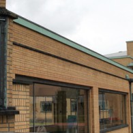 Hoe ver kun je gaan? Hoe ver kun je kun je je publiek overvoeren met beelden.  Ik dacht altijd dat ze tijdens de Rococo toch wel het hoogtepunt van frivole overkill aan [&hellip;]