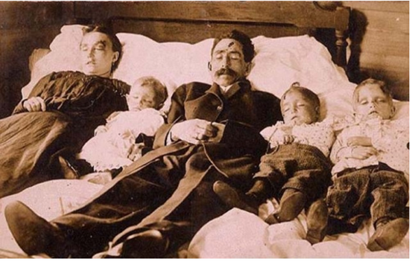 post-mortem-photography-family